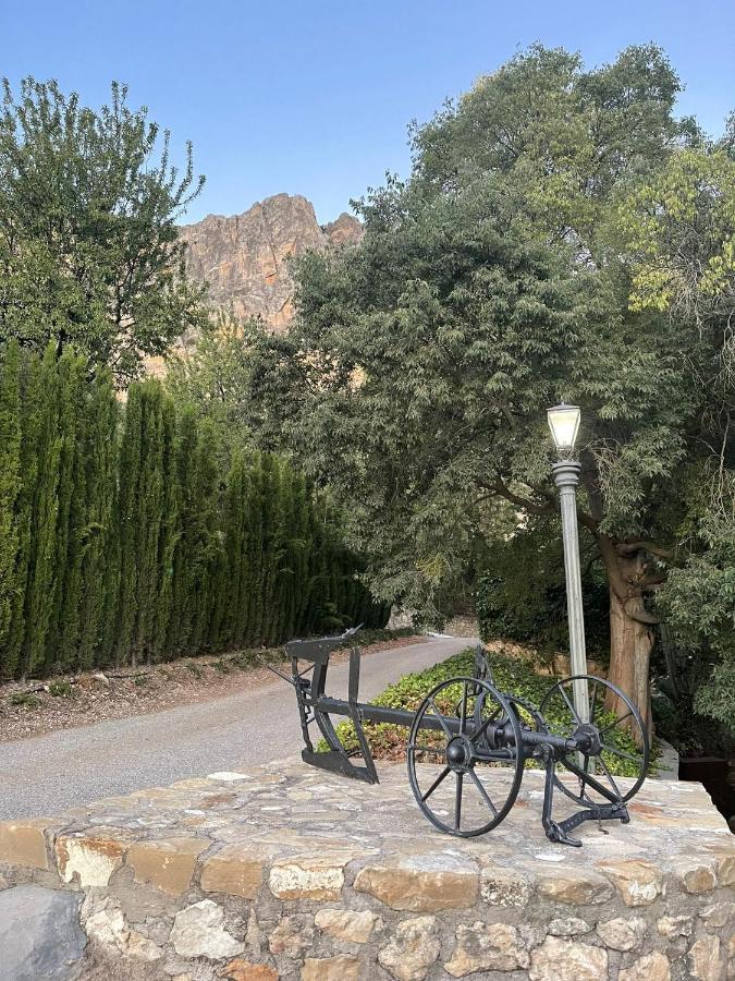 Cortijo El Chorreadero En Parque Natural Sierra De Cazorla Лос-Росалес Экстерьер фото