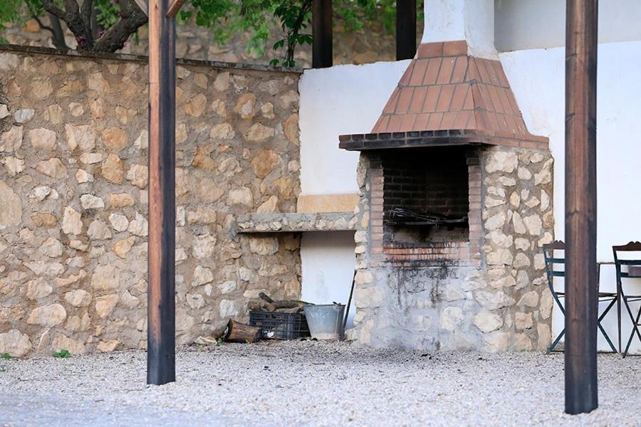 Cortijo El Chorreadero En Parque Natural Sierra De Cazorla Лос-Росалес Экстерьер фото